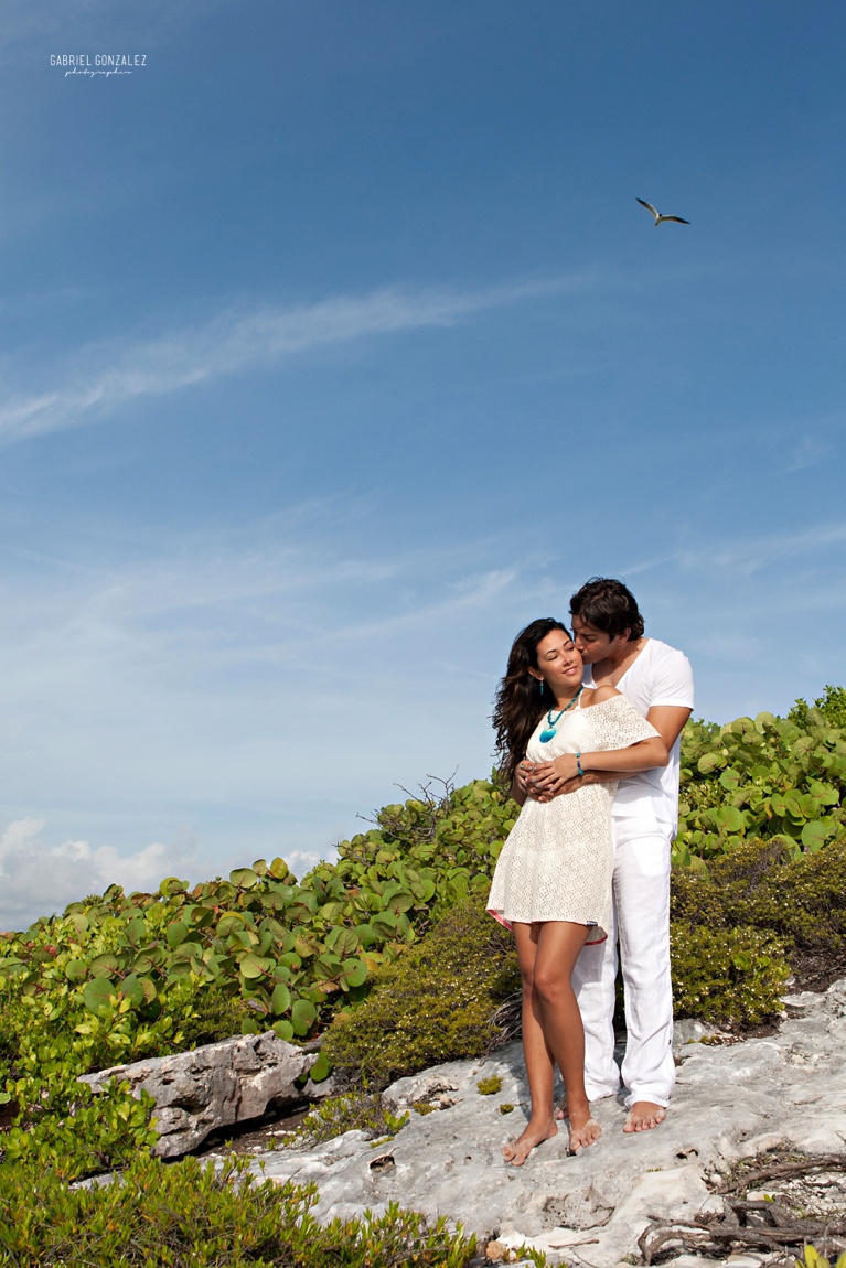 Icacos island Puerto Rico Engagement Session by Gabriel Gonzalez Photographer